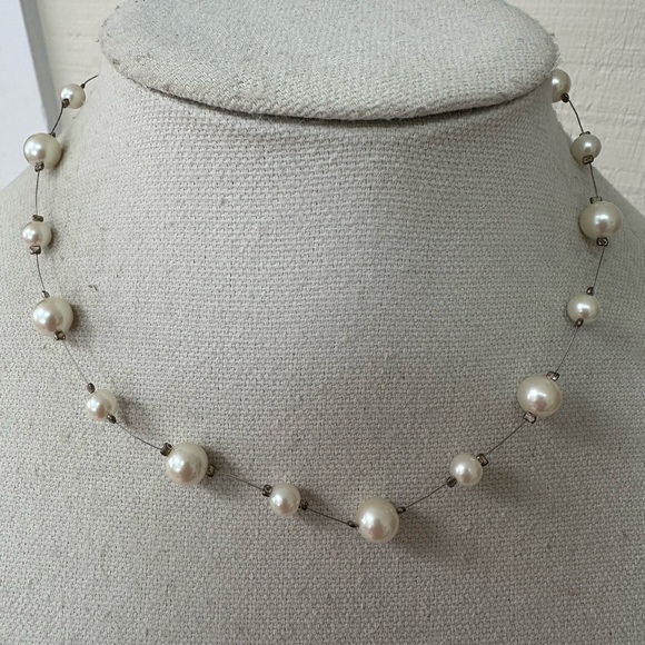Two pearl bead station style necklaces - Picture 3 of 8